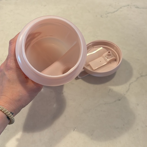 Hydro jug 25oz - Picture 3 of 3